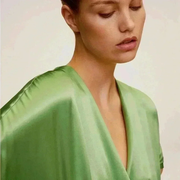 NEW MNG Mango Satin Green Long Formal Maxi V-Neck 3/4 Sleeve Minimalist Dress 6 - Picture 2 of 11